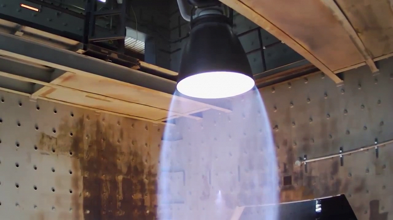 Самый мощный и эффективный ракетный двигатель в истории SpaceX отработал почти 7 минут. SpaceX провела&nbsp;по-настоящему длительные испытания Raptor 3